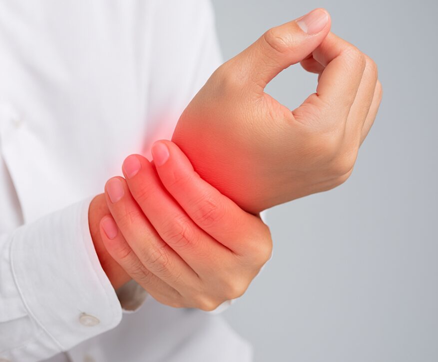 손목건초염두팔로정형외과