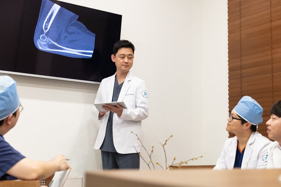 서울족부정형외과 발과 발목 질환은 전문 진료가 필요합니다